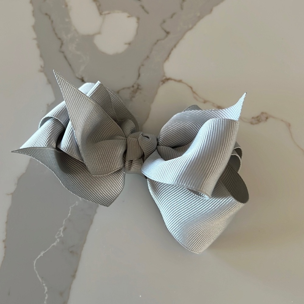 Hanna Annderson Bow